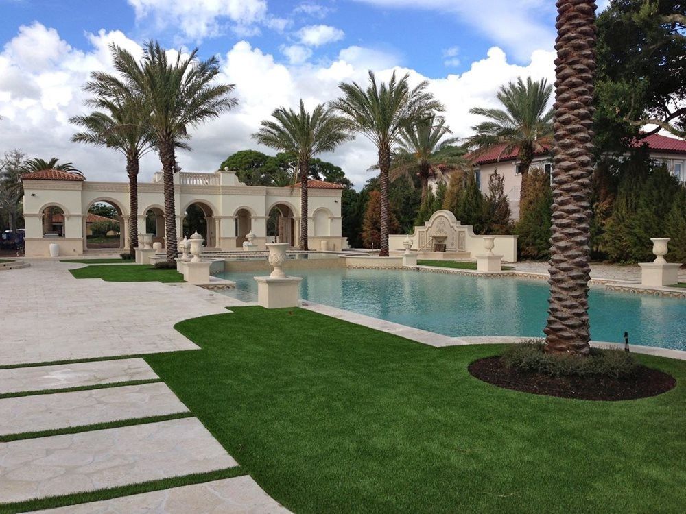San Francisco artificial grass landscaping for resorts and event spaces